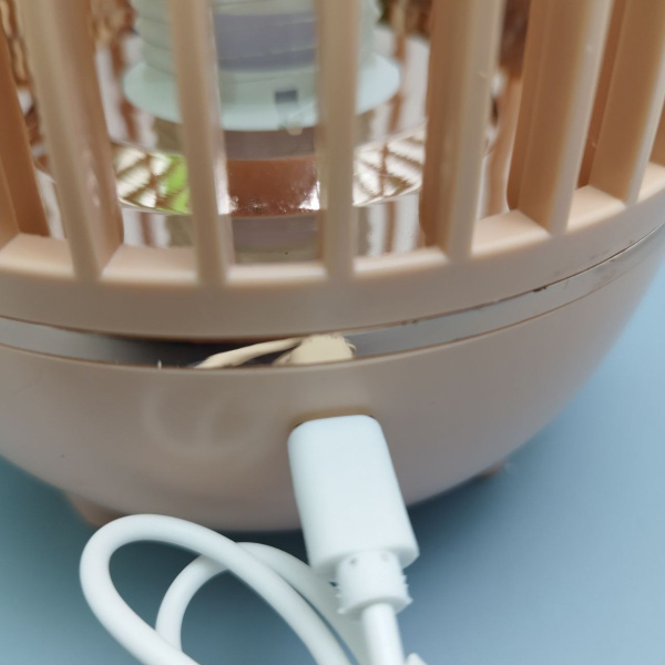 Антимоскитная лампа-ловушка для комаров и насекомых LED PHOTOCATALYST MOSQUITO KILLER USB  продажа и отгрузка кратно коробке/30 шт